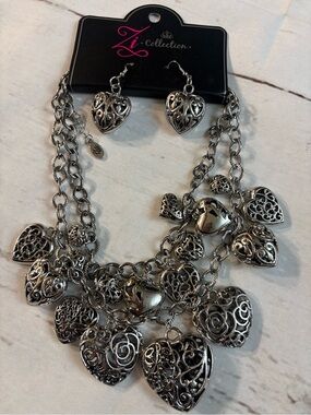Cherish 2019 Paparazzi Exclusive Zi Collection Heart Necklace Set
